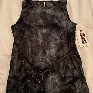 NWT White Stag Sleeveless Tunic